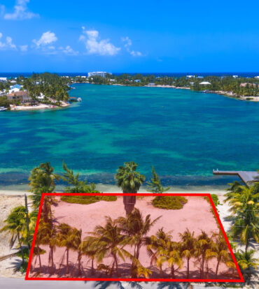 BIO BAY - FINGER CAY BEACHFRONT VACANT LAND  #2