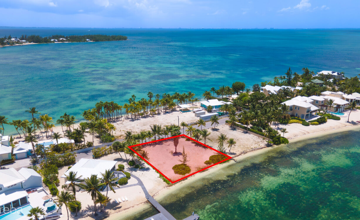 BIO BAY - FINGER CAY BEACHFRONT VACANT LAND  #2