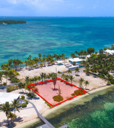BIO BAY - FINGER CAY BEACHFRONT VACANT LAND  #2
