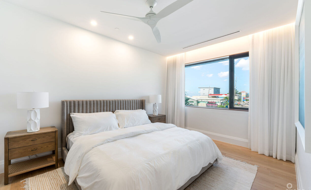 THE SANDS- BOGGY SAND ROAD - PENTHOUSE