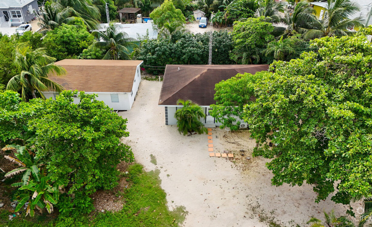 MULTI FAMILY BODDEN TOWN