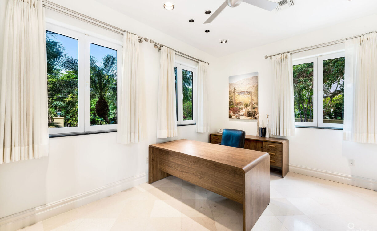 VILLA GABRIELLE LUXURY OCEANFRONT ESTATE