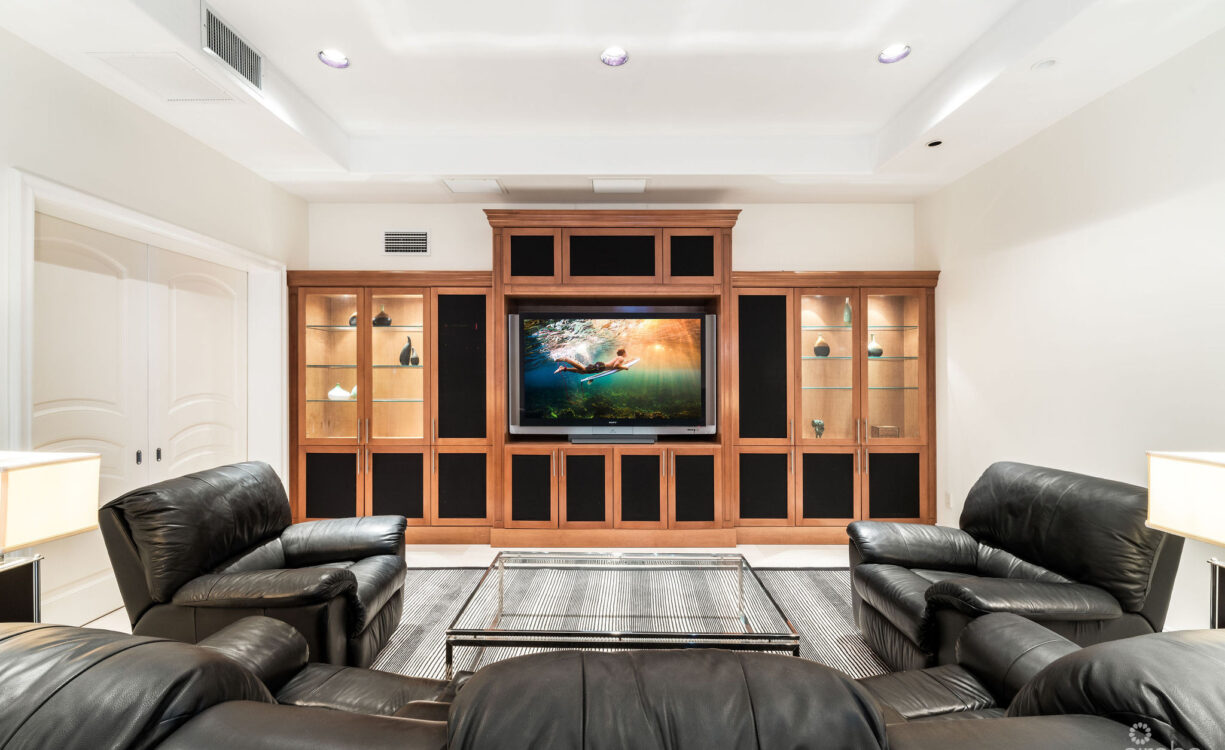 VILLA GABRIELLE LUXURY OCEANFRONT ESTATE