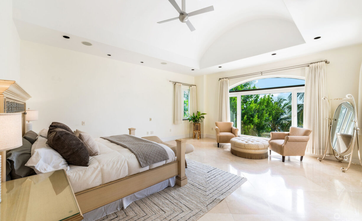 VILLA GABRIELLE LUXURY OCEANFRONT ESTATE
