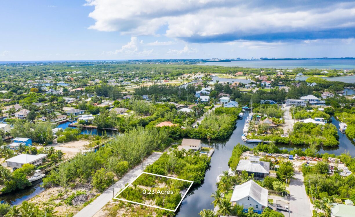 GREEN STREET 0.23 ACRES, SAVANNAH CANAL-FRONT