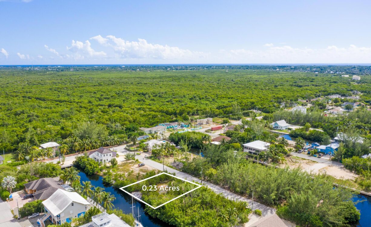 GREEN STREET 0.23 ACRES, SAVANNAH CANAL-FRONT