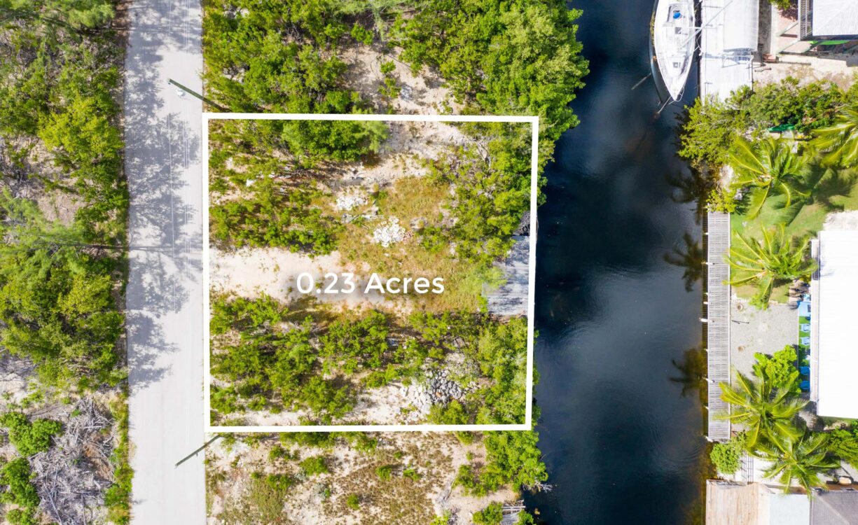 GREEN STREET 0.23 ACRES, SAVANNAH CANAL-FRONT