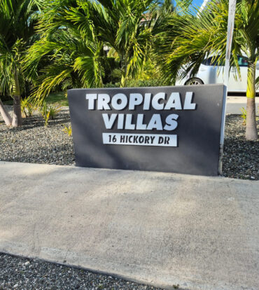 TROPICAL VILLAS #4