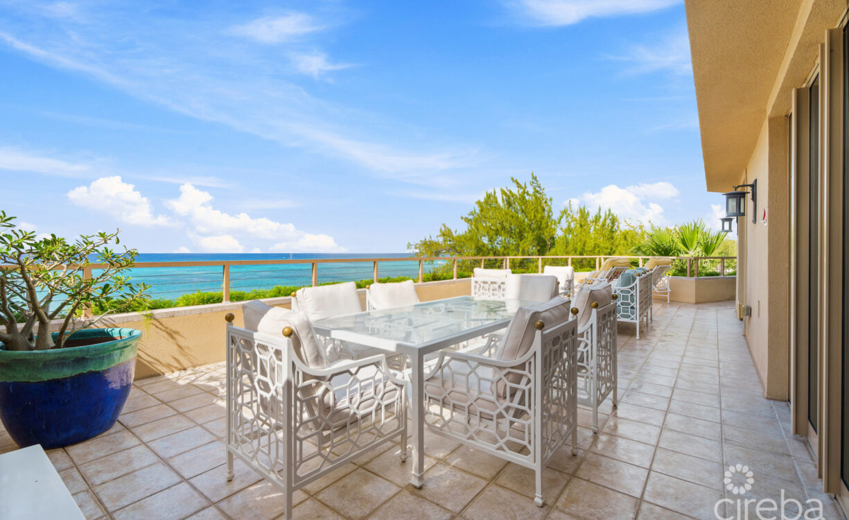 PR 512 RITZ CARLTON