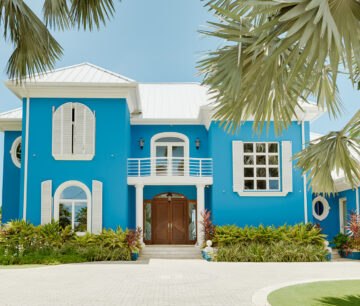 THE BLUE HOUSE - WATERFRONT HOME SOUTH SOUND ROAD