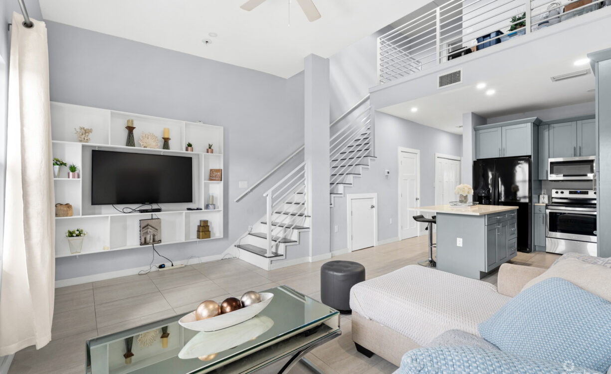 OASIS TOWNHOME #7