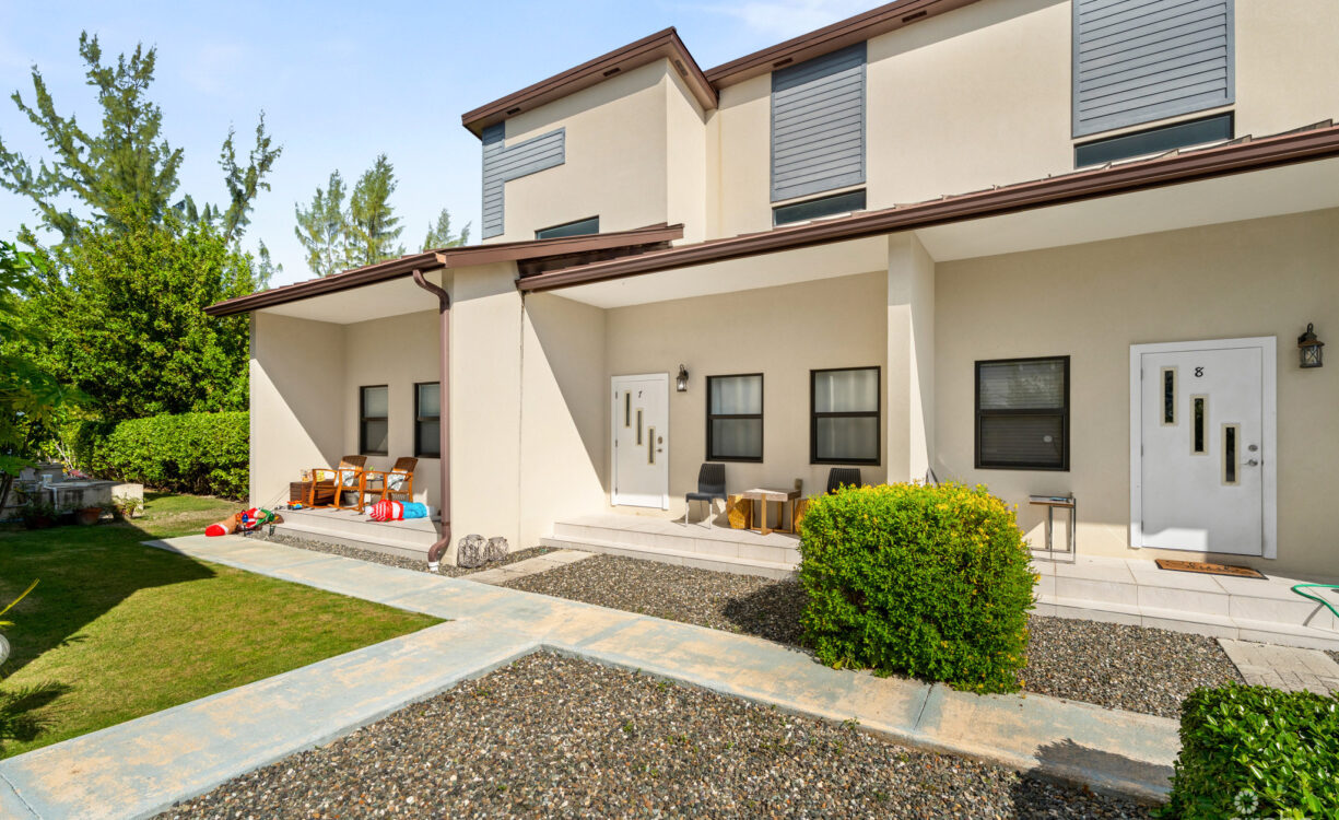OASIS TOWNHOME #7