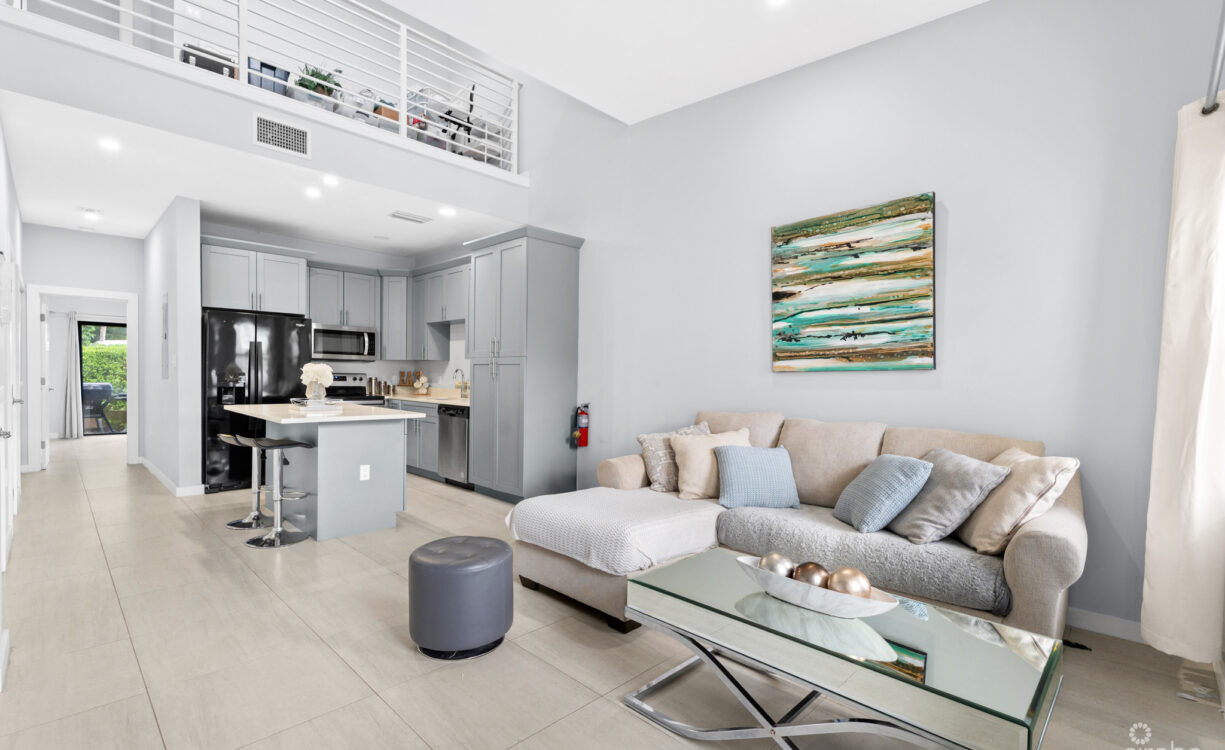 OASIS TOWNHOME #7