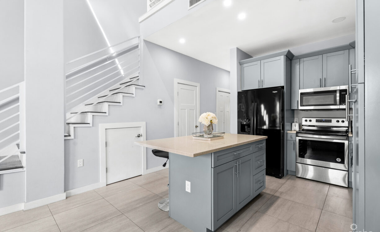 OASIS TOWNHOME #7