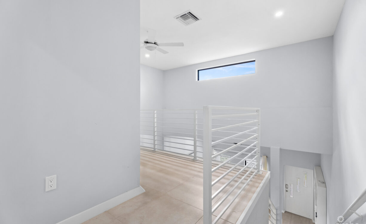 OASIS TOWNHOME #7