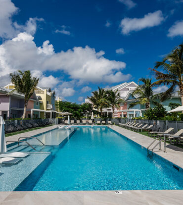 3 BEDROOM, 3 BATHROOM AT THE MEADOWS PHASE 2 - THE COCONUT