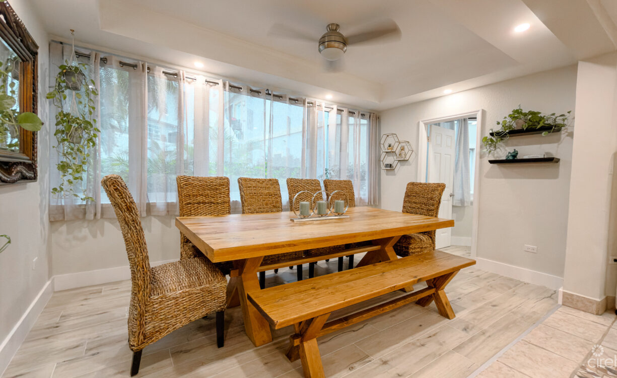 POINSETTIA CONDO SEVEN MILE BEACH