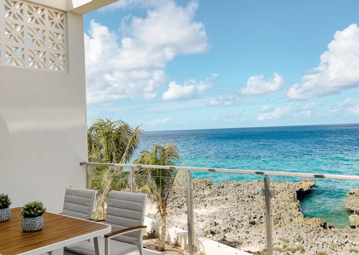 SUNSET POINT TOP FLOOR OCEANFRONT