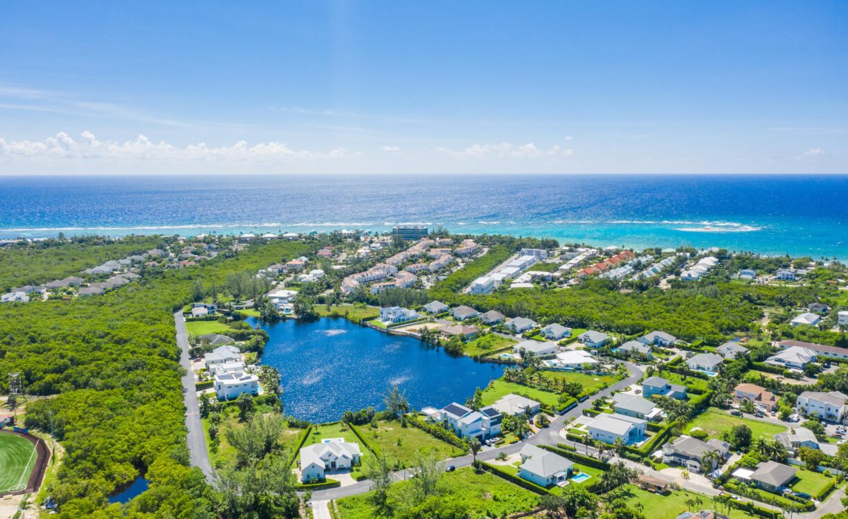 THE LAKES 0.38 ACRE, FLOOR PLANS INCLUDED
