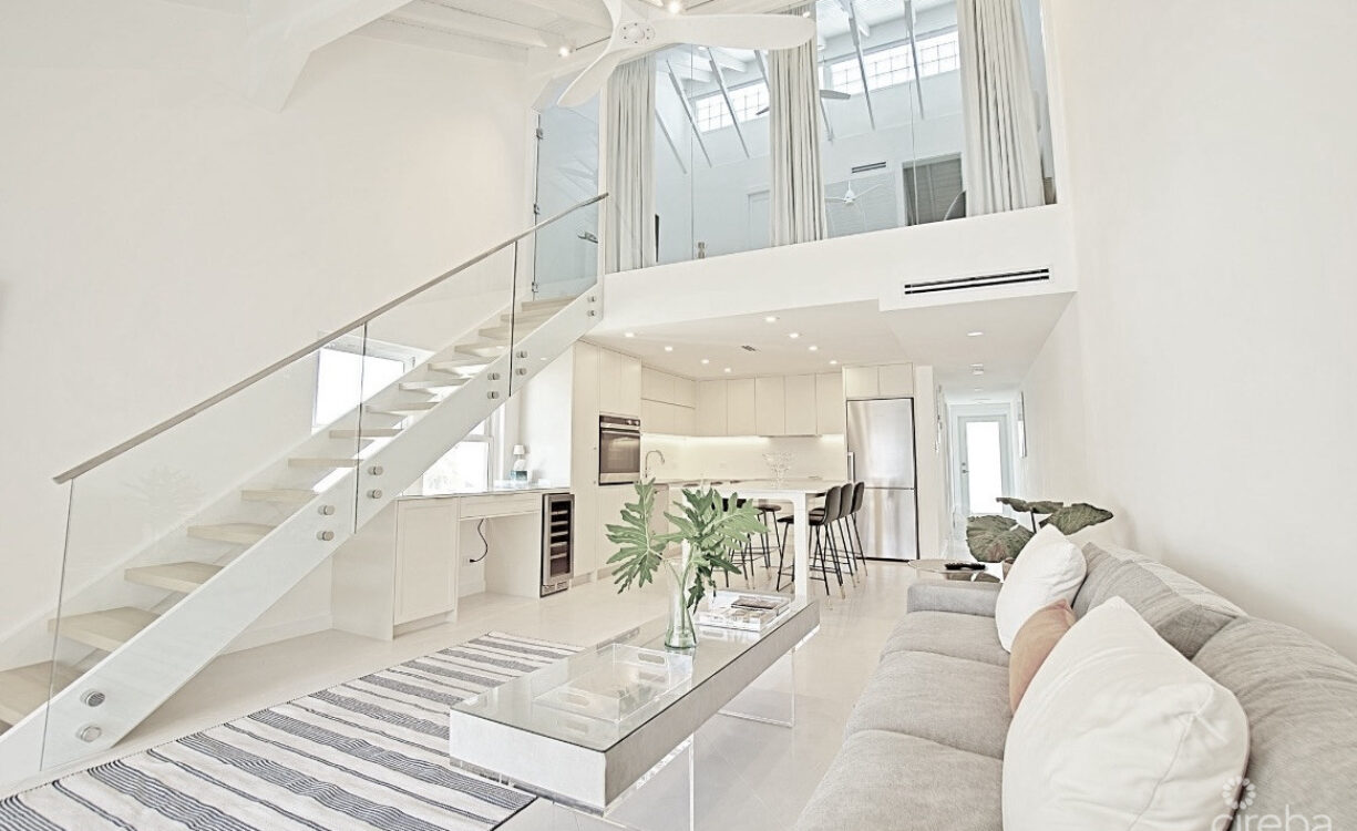 VILLAS OF THE GALLEON #39 - STUNNING REMODEL