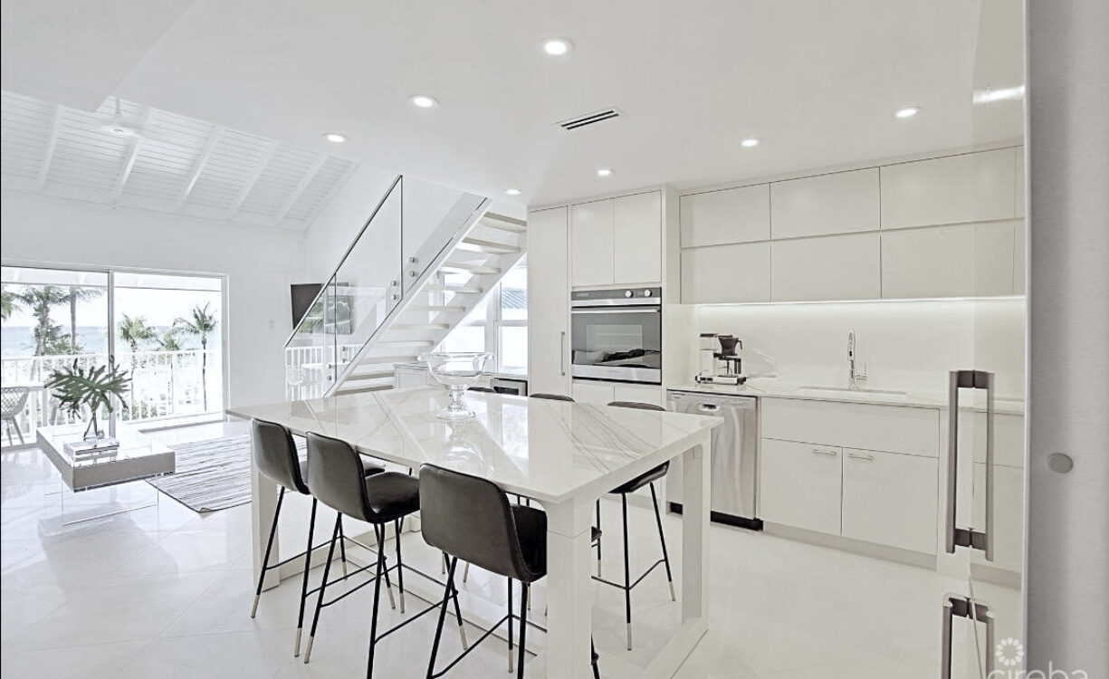 VILLAS OF THE GALLEON #39 - STUNNING REMODEL