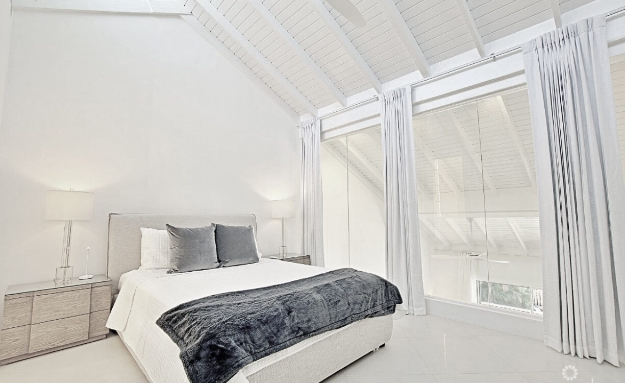 VILLAS OF THE GALLEON #39 - STUNNING REMODEL