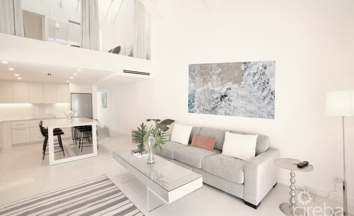 VILLAS OF THE GALLEON #39 - STUNNING REMODEL