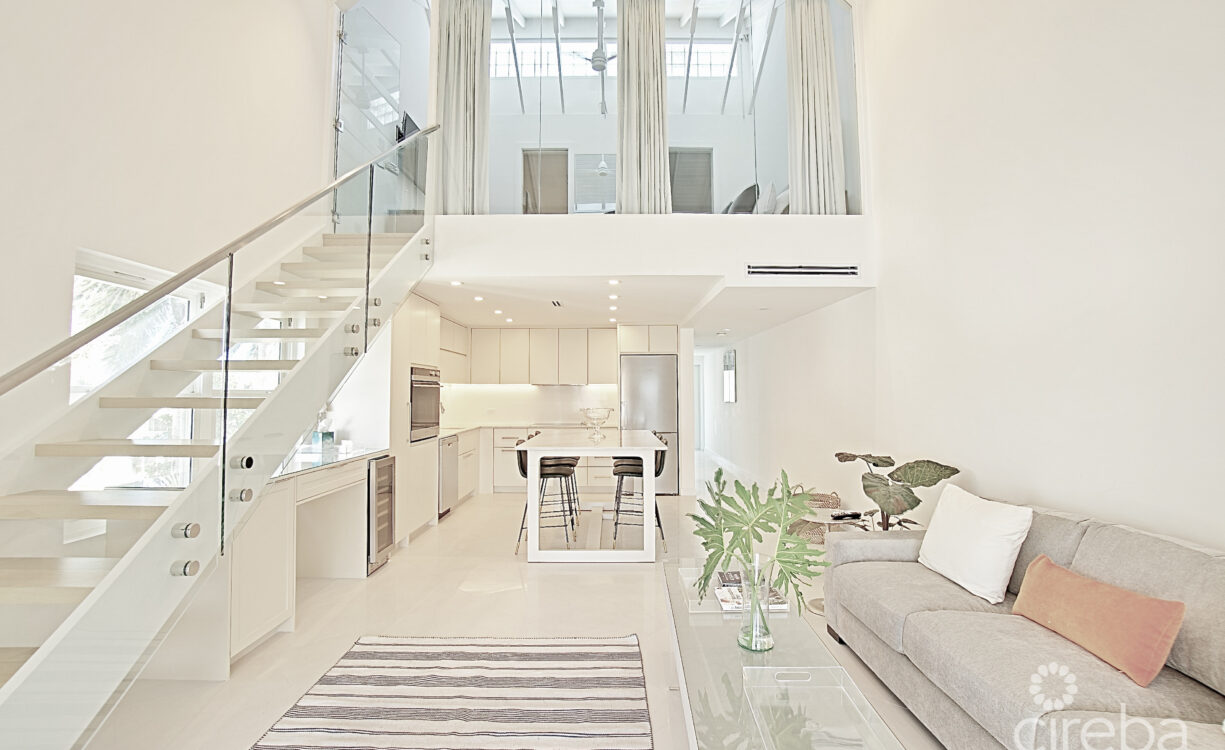 VILLAS OF THE GALLEON #39 - STUNNING REMODEL