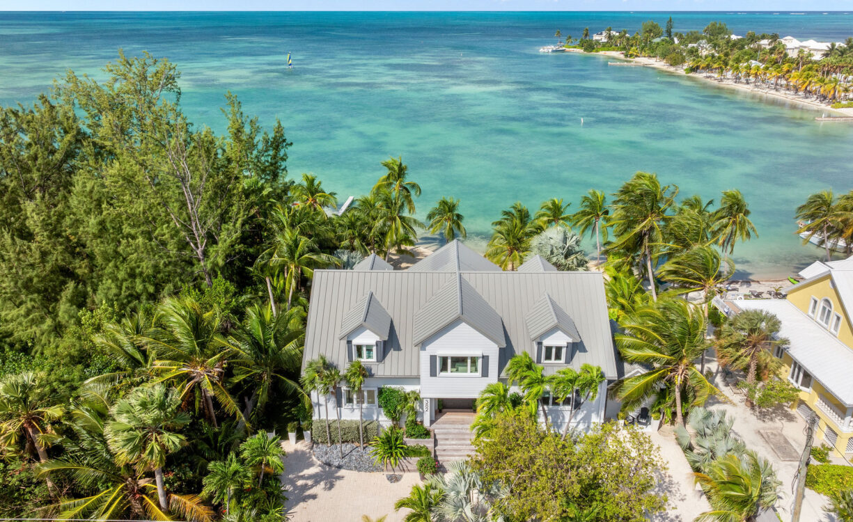 KOKO KAI, RUM POINT HOME & COTTAGE