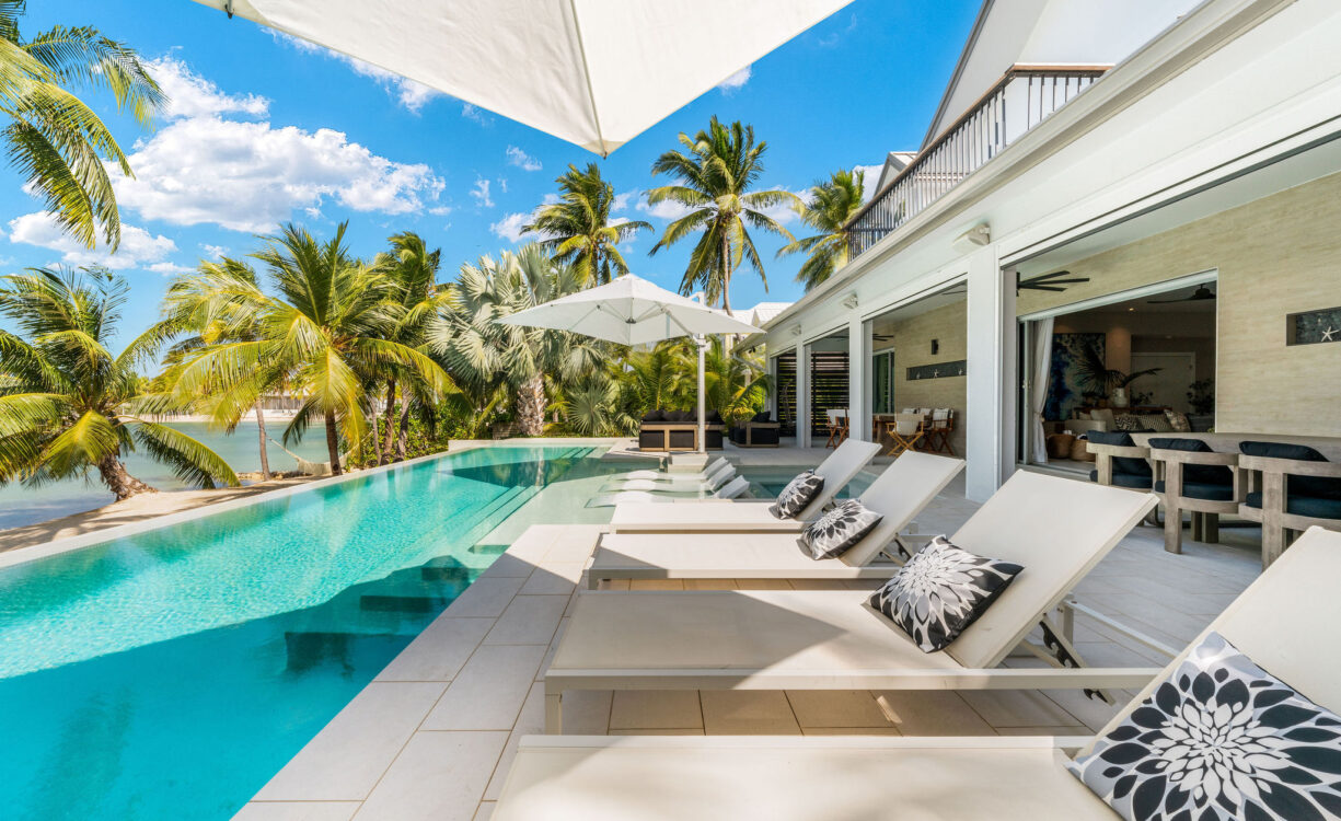 KOKO KAI, RUM POINT HOME & COTTAGE