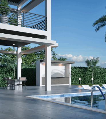 HARBOUR REACH CANAL FRONT EXECUTIVE HOME