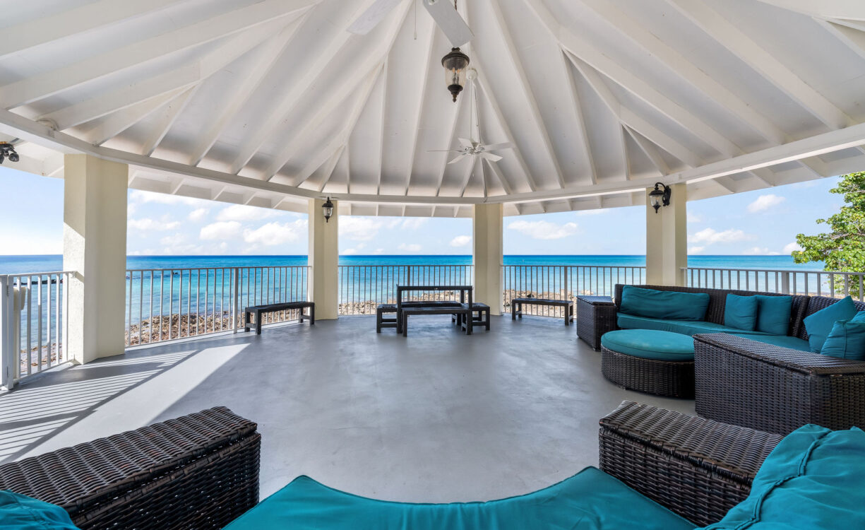POINSETTIA PENTHOUSE B7, SEVEN MILE CORRIDOR