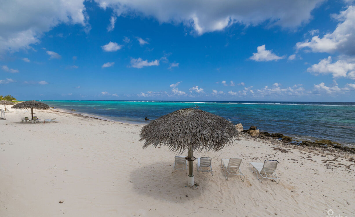 SEA LODGES 15 CAYMAN KAI