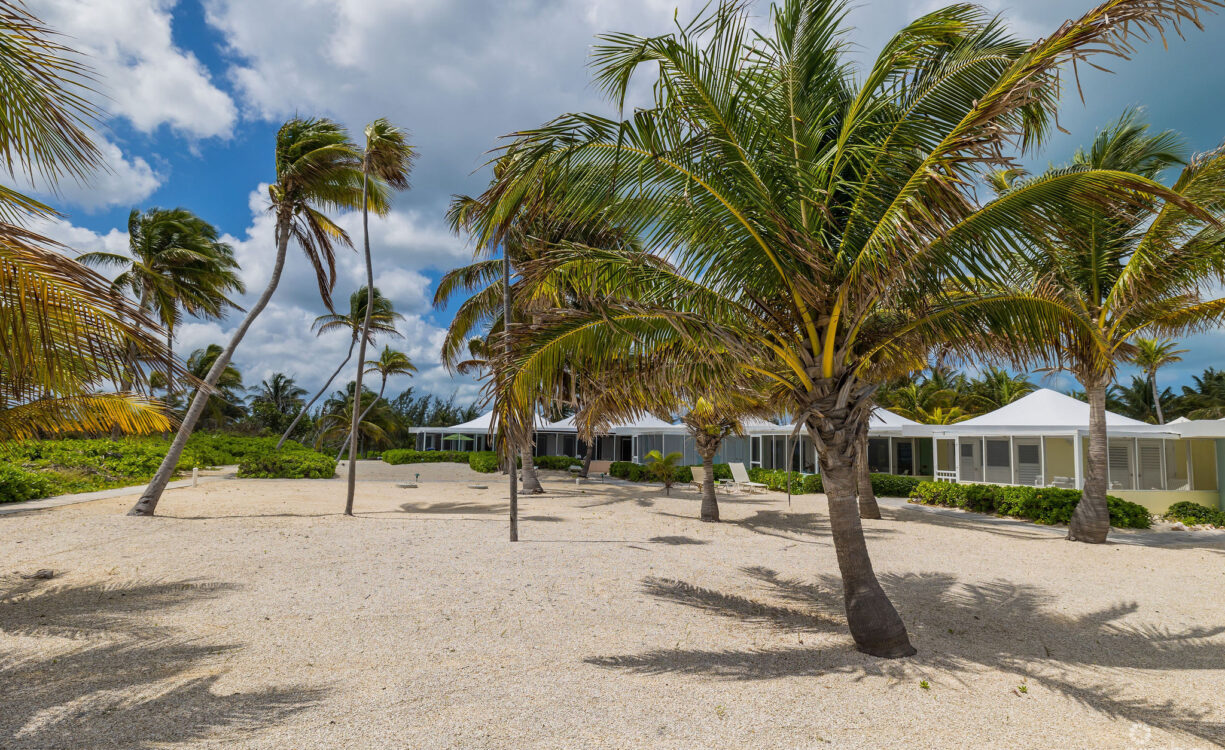 SEA LODGES 15 CAYMAN KAI