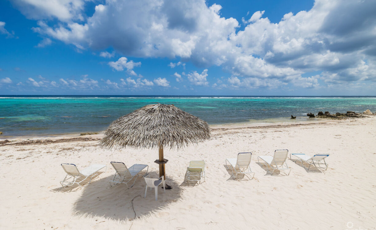 SEA LODGES 15 CAYMAN KAI