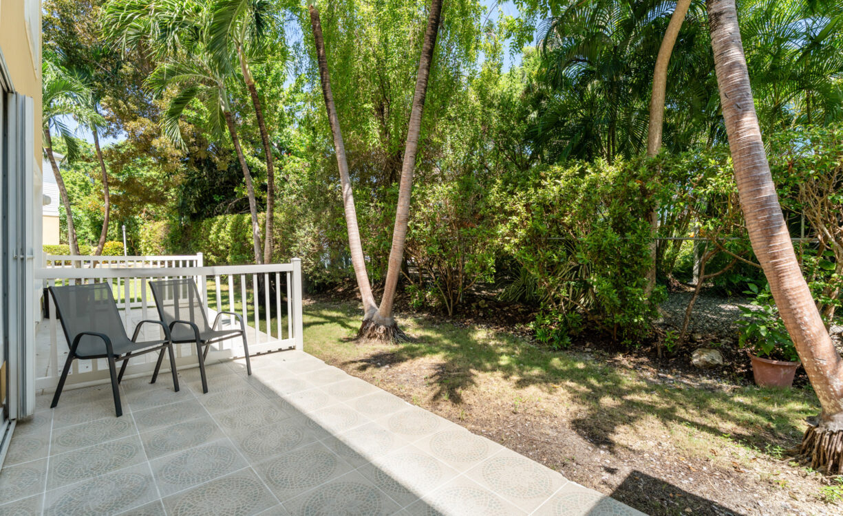 SUNSET RETREAT 40, GEORGE TOWN CONDO