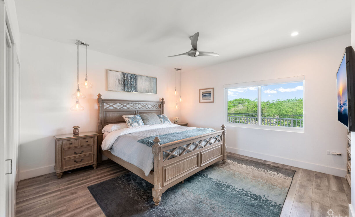CORAL BAY VILLAGE