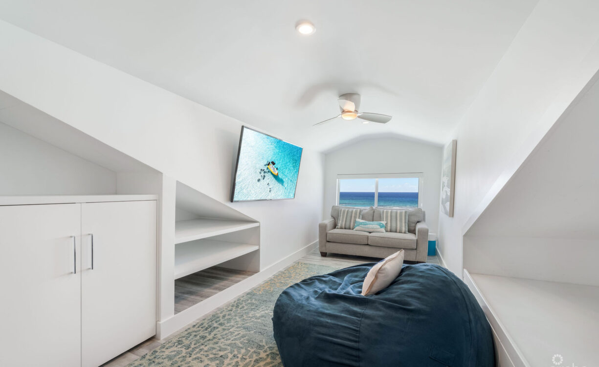 CORAL BAY VILLAGE