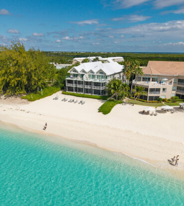 LUXURY SEVEN MILE BEACH CONDO - MANDALAY UNIT ONE