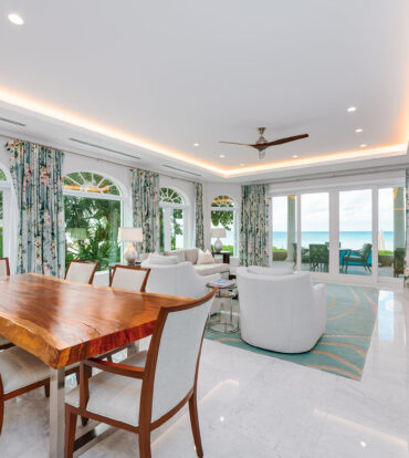 LUXURY SEVEN MILE BEACH CONDO - MANDALAY UNIT ONE