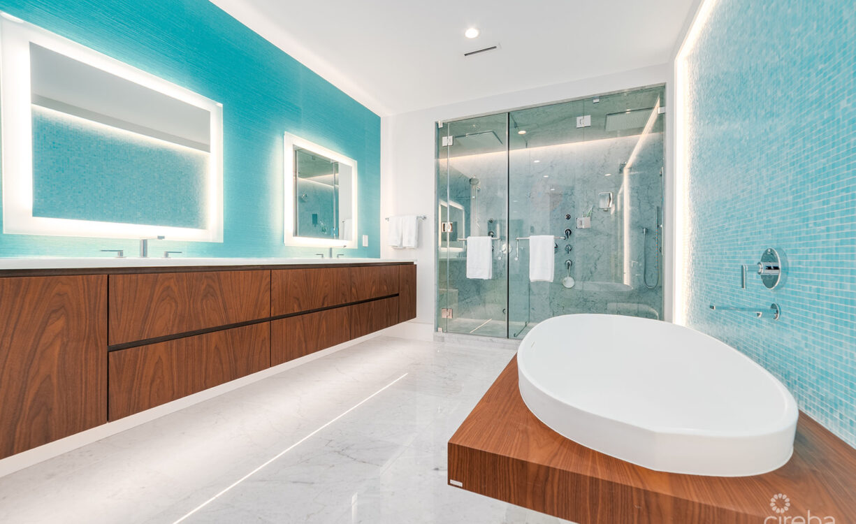 LUXURY SEVEN MILE BEACH CONDO - MANDALAY UNIT ONE