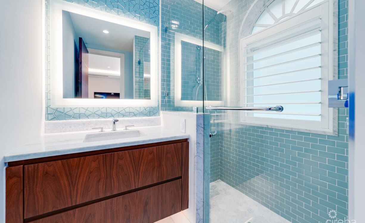 LUXURY SEVEN MILE BEACH CONDO - MANDALAY UNIT ONE