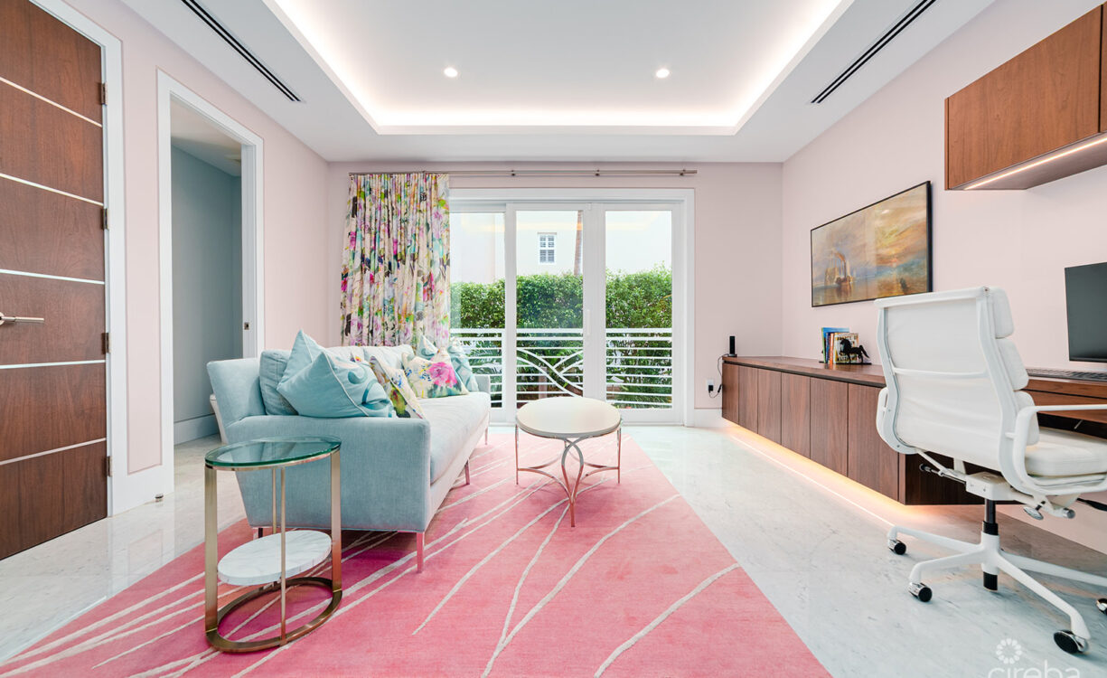 LUXURY SEVEN MILE BEACH CONDO - MANDALAY UNIT ONE