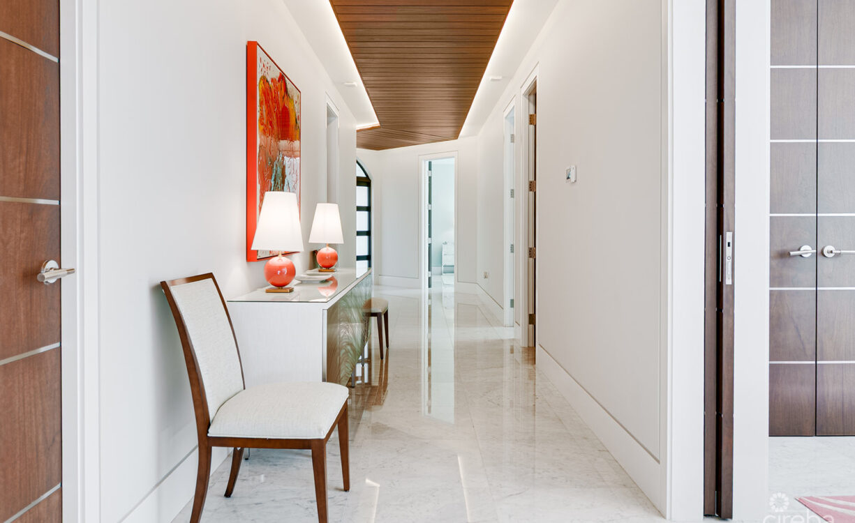 LUXURY SEVEN MILE BEACH CONDO - MANDALAY UNIT ONE