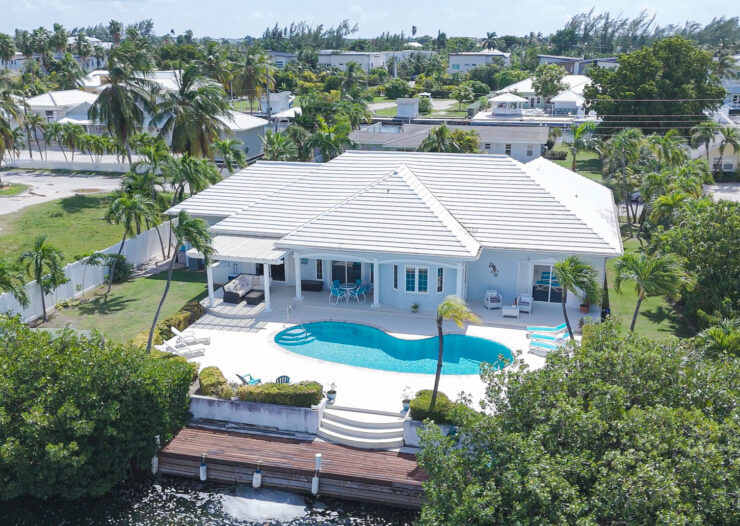 GOVERNORS HARBOUR CANAL FRONT FAMILY HOME