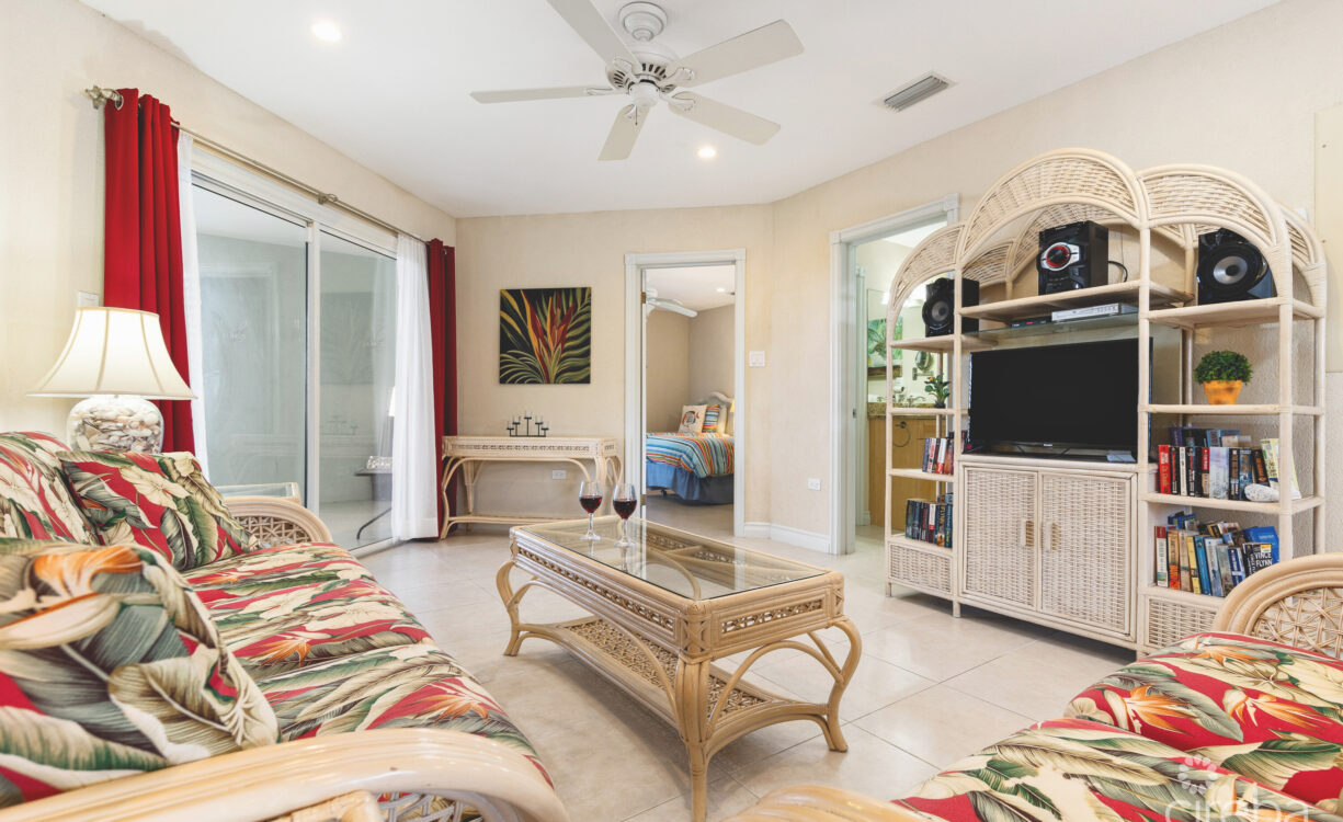 NORTH POINTE BEACHFRONT CONDO