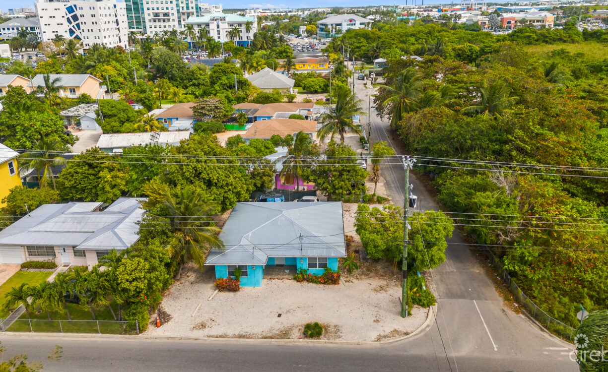 DUPLEX - SMITH ROAD