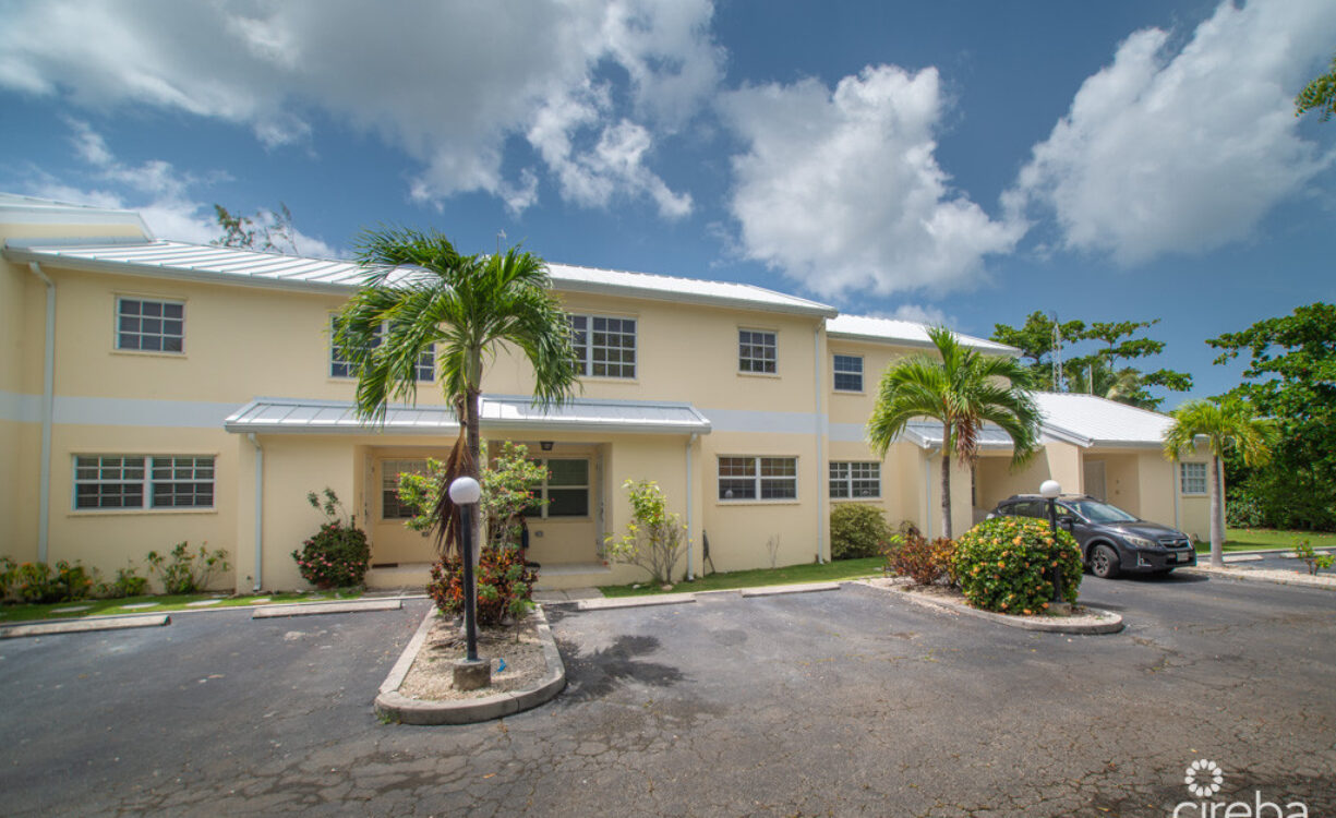 BEL AIR MANOR 3 BEDROOM TOWNHOUSE