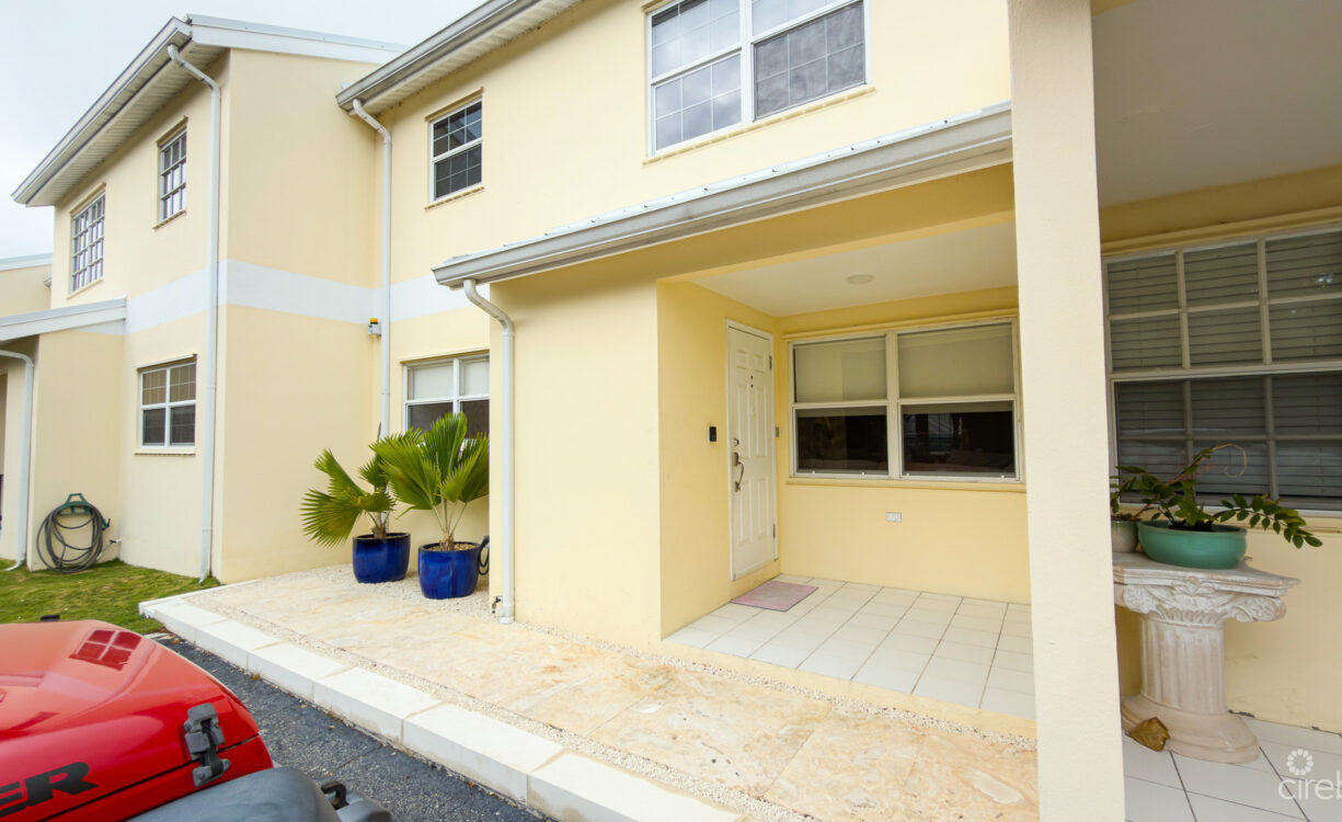 BEL AIR MANOR 3 BEDROOM TOWNHOUSE
