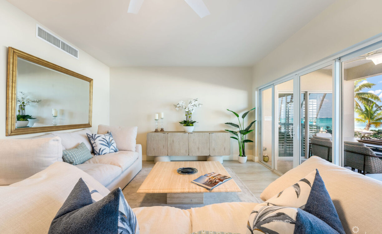 BEACHFRONT BLISS AT CAYMAN CLUB | SEVEN MILE BEACH